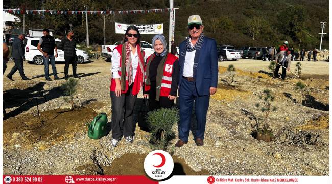 Kızılay Düzce’den Anlamlı Etkinlik: Huzurevi Sakinleriyle Fidan Dikimi