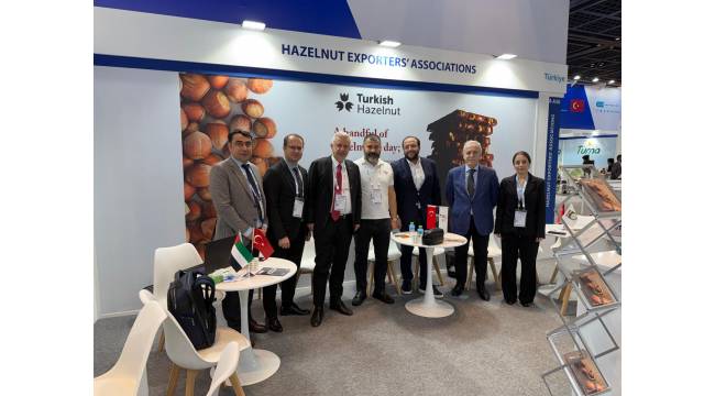 TİCARETİN YENİ CAZİBE MERKEZİ DUBAİ’DE TÜRK FINDIĞI RÜZGARI ESTİ