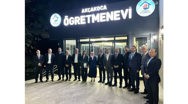 AKÇAKOCA ÖĞRETMENEVİ’NE ÜST DÜZEY ZİYARET