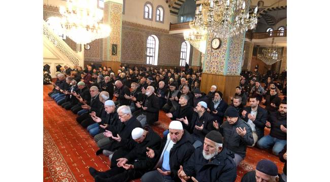 Düzce’de Üç Ayların Başlangıcı Kur’an Ziyafetiyle Karşılandı