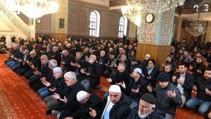 Düzce’de Üç Ayların Başlangıcı Kur’an Ziyafetiyle Karşılandı