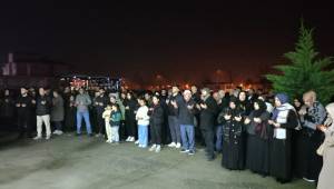 Düzce Umre Kafilesi Kutsal Topraklara Uğurlandı