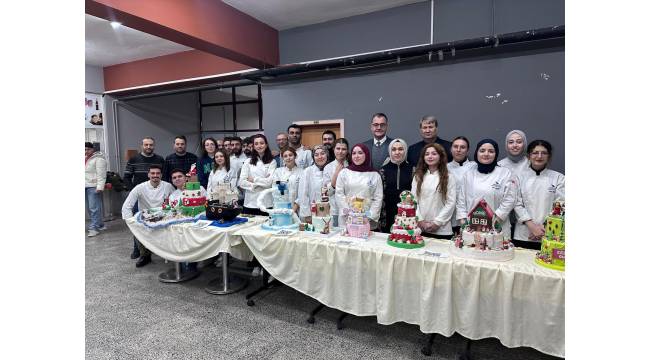 DÜZCE ÜNİVERSİTESİ GASTRONOMİ ÖĞRENCİLERİNDEN UYGULAMALI SERGİ