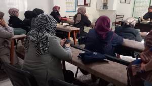 “Huzurlu Birey, Huzurlu Toplum” Projesi Kapsamında Kadınlara Seminerler Düzenleniyor