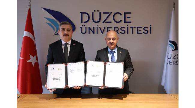 İl Özel İdaresi ile Düzce Üniversitesi Arasında Eğitim İş Birliği Protokolü İmzalandı