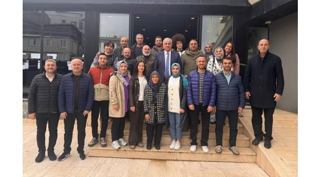 Kaymakam V. Şevket Cinbir ve İl Milli Eğitim Müdürü Kemal Karadağ Öğretmenlerle Kahvaltıda Buluştu