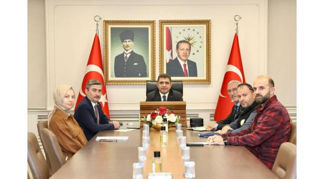 Konuralp Bey Toplantısında Akçaşehir Sosyal Tesisleri Restoran Projesi Görüşüldü