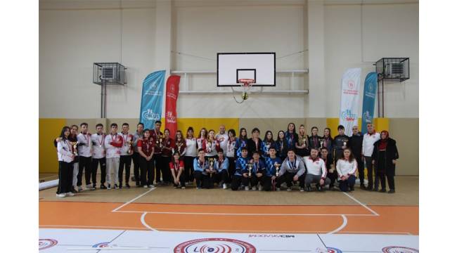 Okul Sporları Floor Curling Gençler İl Birinciliği Müsabakaları Büyük Heyecana Sahne Oldu