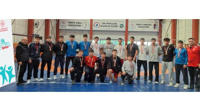 Okul Sporları Genç A-B Erkek Güreş Müsabakaları Tamamlandı