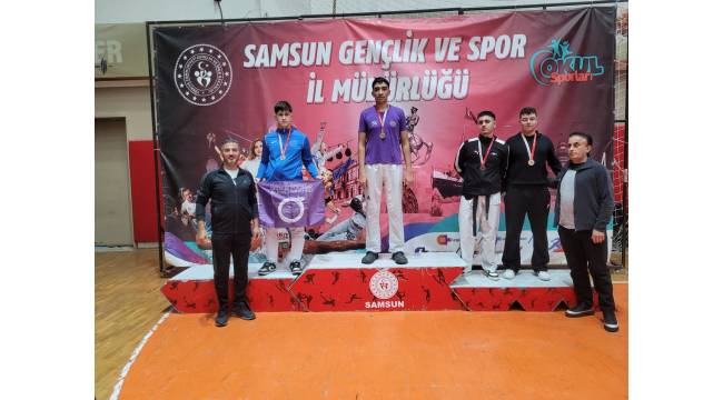 Taekwondo Karadeniz Şampiyonası’nda Düzce Rüzgârı!