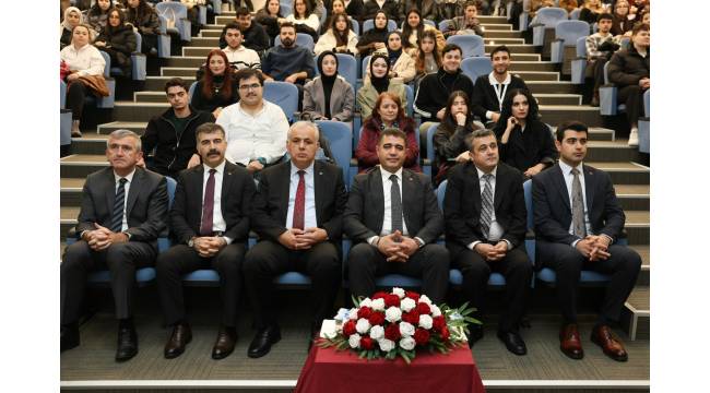 Vali Sayın Selçuk Aslan, Akçakoca’da Öğrencilerle Buluştu