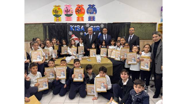 Akçakoca’da Karne Sevinci: Protokol Öğrencilerin Mutluluğuna Ortak Oldu