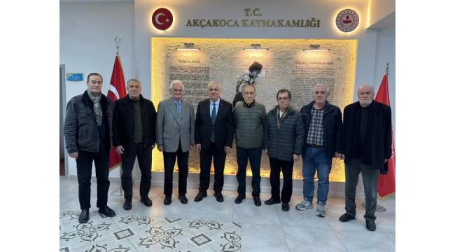 Akçakocalılardan Kaymakam V. Cinbir’e Ziyaret