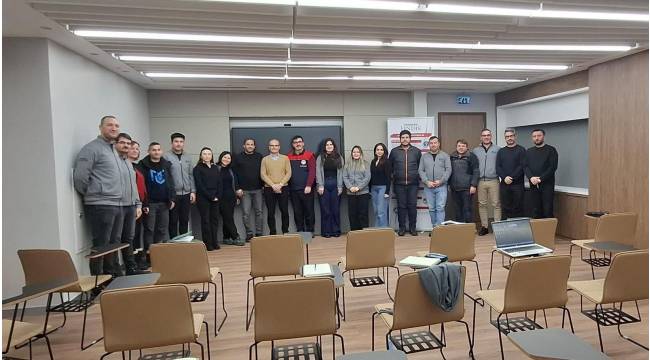 BİTKİ KORUMA ÜRÜNLERİ VE B-REÇETE SİSTEMİ EĞİTİMİ VERİLDİ