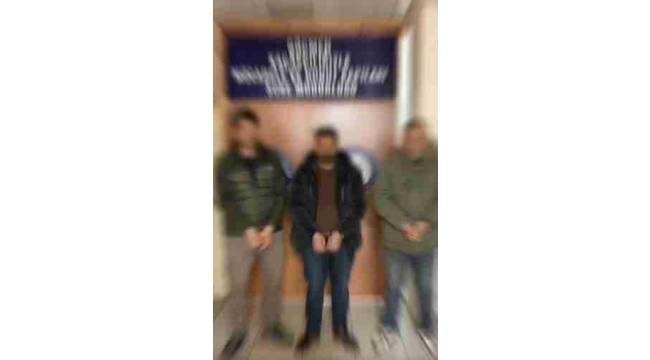 Düzce Emniyetinden Otoyolda Düzensiz Göçmen Operasyonu