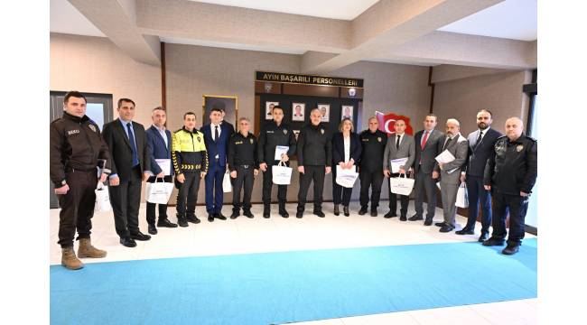Düzce İl Emniyet Müdürü Ergüder’den Başarılı Personele Teşekkür