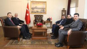 Düzce Protokolünden Vali Mehmet Makas’a Hayırlı Olsun Ziyareti