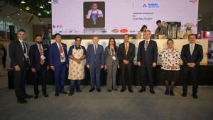 TÜRK FINDIĞI HİNDİSTAN’DA HIZLA YÜKSELİRKEN TANITIM FAALİYETLERİNDE DE MOLA YOK