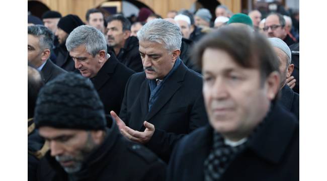 Vali Mehmet Makas, Hüseyin Öksüz'ün Cenaze Törenine Katıldı