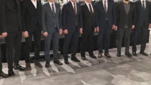 AKÇAKOCA İLÇE ÖZEL İDARE MÜDÜRÜ NECİP BİLEN’E VEFA YEMEĞİ