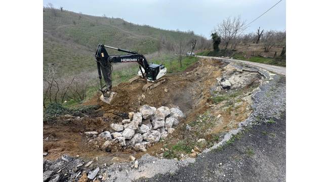 Akçakoca Koçar Köyü’nde Heyelan Sonrası Çalışmalar Başlatıldı