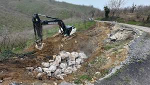 Akçakoca Koçar Köyü’nde Heyelan Sonrası Çalışmalar Başlatıldı