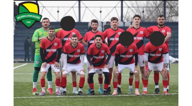 Akçakoca’nın Gençleri Sahada, Akçakoca Tribünde Yok!