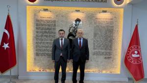 Düzce Gençlik ve Spor İl Müdürü’nden Akçakoca Kaymakamı’na Ziyaret