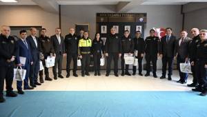 Düzce İl Emniyet Müdürü’nden Başarılı Personele Teşekkür
