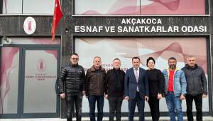 Kaymakam Dr. Hacı Arslan Uzan, Akçakoca Esnaf ve Sanatkâr Odası’nı Ziyaret Etti