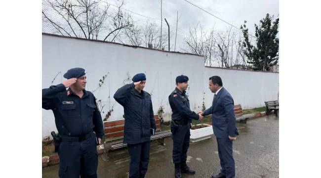 Kaymakam Dr.Hacı Arslan Uzan’dan Emniyet ve Jandarma’ya Ziyaret