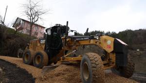 Uğur Köyü’nde Yol Bakım Çalışmaları Başladı