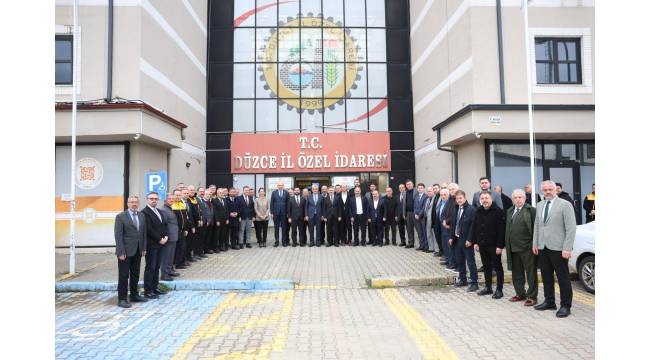 Vali Mehmet Makas’tan Düzce İl Özel İdaresine Ziyaret