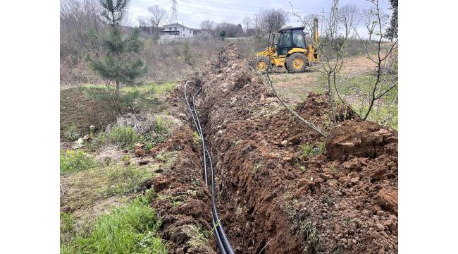 Akçakoca Çiçekpınar Köyü’nde 1300 Metrelik İçme Suyu Hattı Çalışması Sürüyor