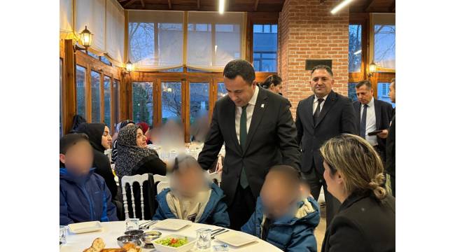 Akçakoca’da Dünya Yetimler Günü’nde Anlamlı İftar Buluşması