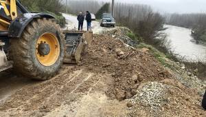Akçakoca’da Grup Yolundaki Çökme Hızla Giderildi