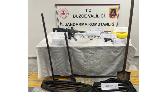 Düzce’de Bir Haftada 99 Olay Aydınlatıldı: 30 Aranan Şahıs Yakalandı