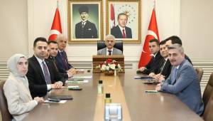 Düzce İl Özel İdaresi’nde Kalkınma Toplantısı: Devam Eden Projeler Değerlendirildi