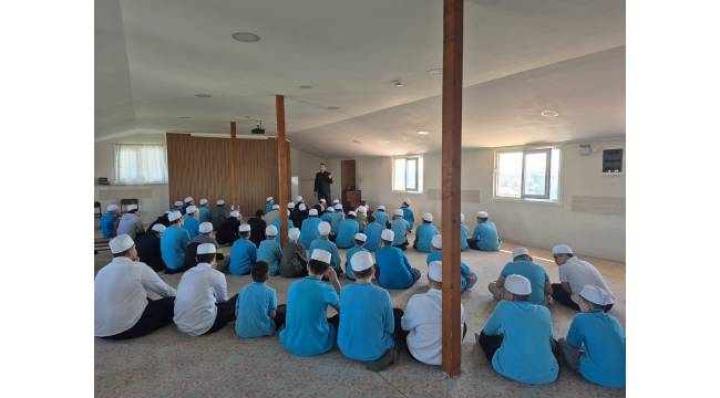 Kur’an Kurslarında İstiklâl Ruhu ve Çanakkale Şuuru Etkinliklerle Yaşatıldı