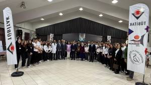 Akçakoca’da 4006 TÜBİTAK Bilim Fuarına Yoğun İlgi