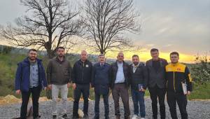 Akçakoca’da Beyören–Fakıllı Köyleri Arasında Yol Çalışmaları Sürüyor