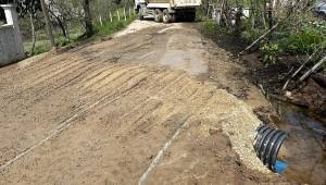 Akçakoca Hasançavuş Köyü’nde Altyapı Güçleniyor: Koruge Boru Çalışması Tamamlandı
