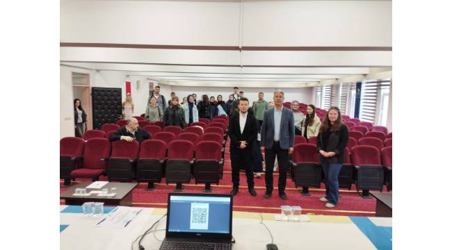 Akçakoca MYO’da Etkili İletişim ve Beden Dili Eğitimi