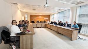 Düzce’de Sağlıkta Koordinasyon Güçleniyor: 2026 Yılı ASKOM Toplantısı Gerçekleştirildi