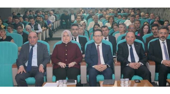 DÜZCE’DE SU VERİMLİLİĞİ BELGELERİ KAPSAMINDA BİLGİLENDİRME TOPLANTISI DÜZENLENDİ