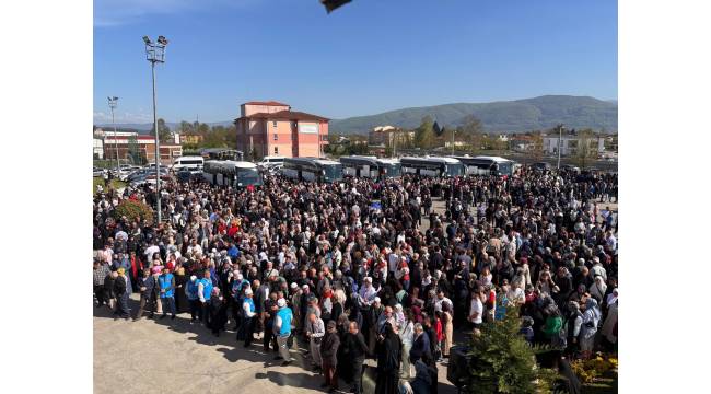 Düzceli Hacı Adayları dualarla yola çıktı