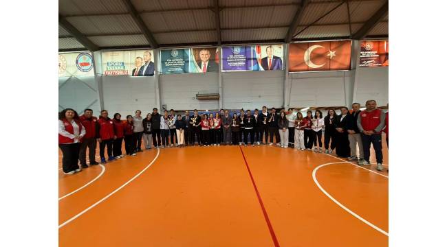 KAYMAKAM UZAN GENÇLİK MERKEZİ’Nİ ZİYARET ETTİ