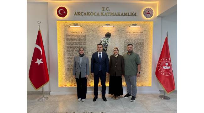 AKÇAKOCA DEVLET HASTANESİ BAŞHEKİMİNDEN KAYMAKAM UZAN'A ZİYARET