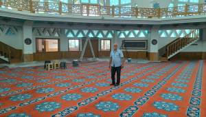 Akçakoca Merkez Camii’nde 11 Yıl Sonra Yenileme İhtiyacı