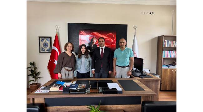 Akçakocalı Öğrenci Şiirde Karadeniz Bölge Birincisi Oldu